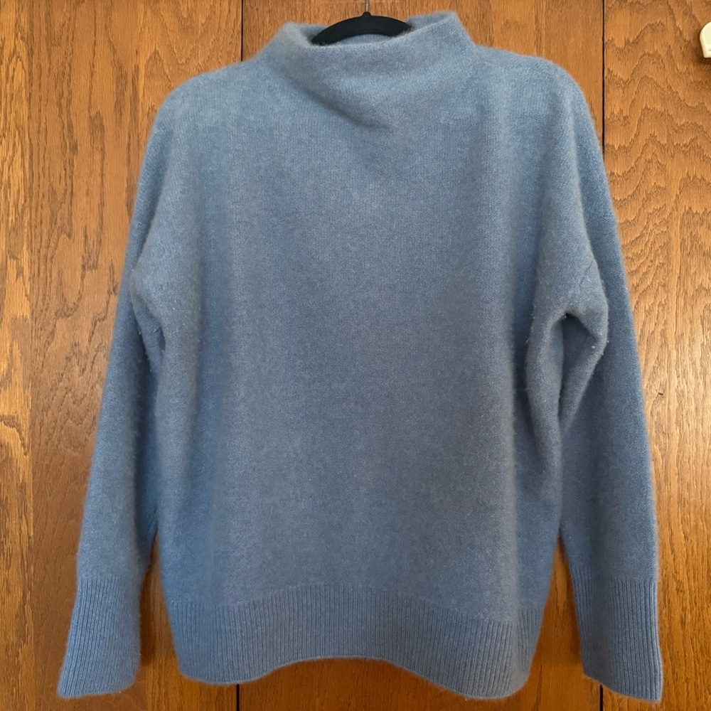 Vince Blue Women's Sweater